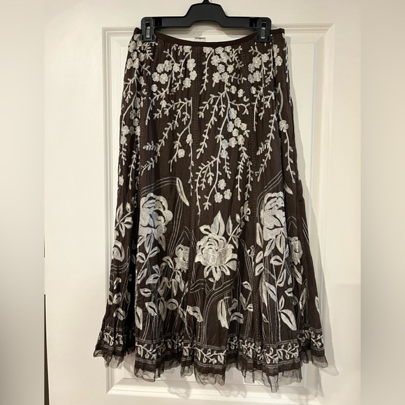 Embroidered maxi skirt brown - Picture 5 of 10